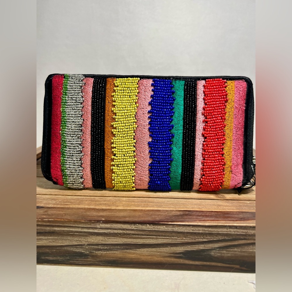 America & Beyond Beaded Wallet